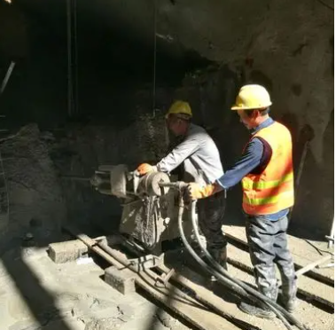 洋浦经济开发区水下抗分散灌浆料特点 水下不分散注浆料介绍